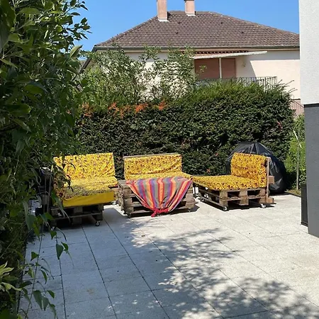 Spacieuse Pour Familles Ou Groupes 5 Pers Bebe Kwatera prywatna Hoenheim